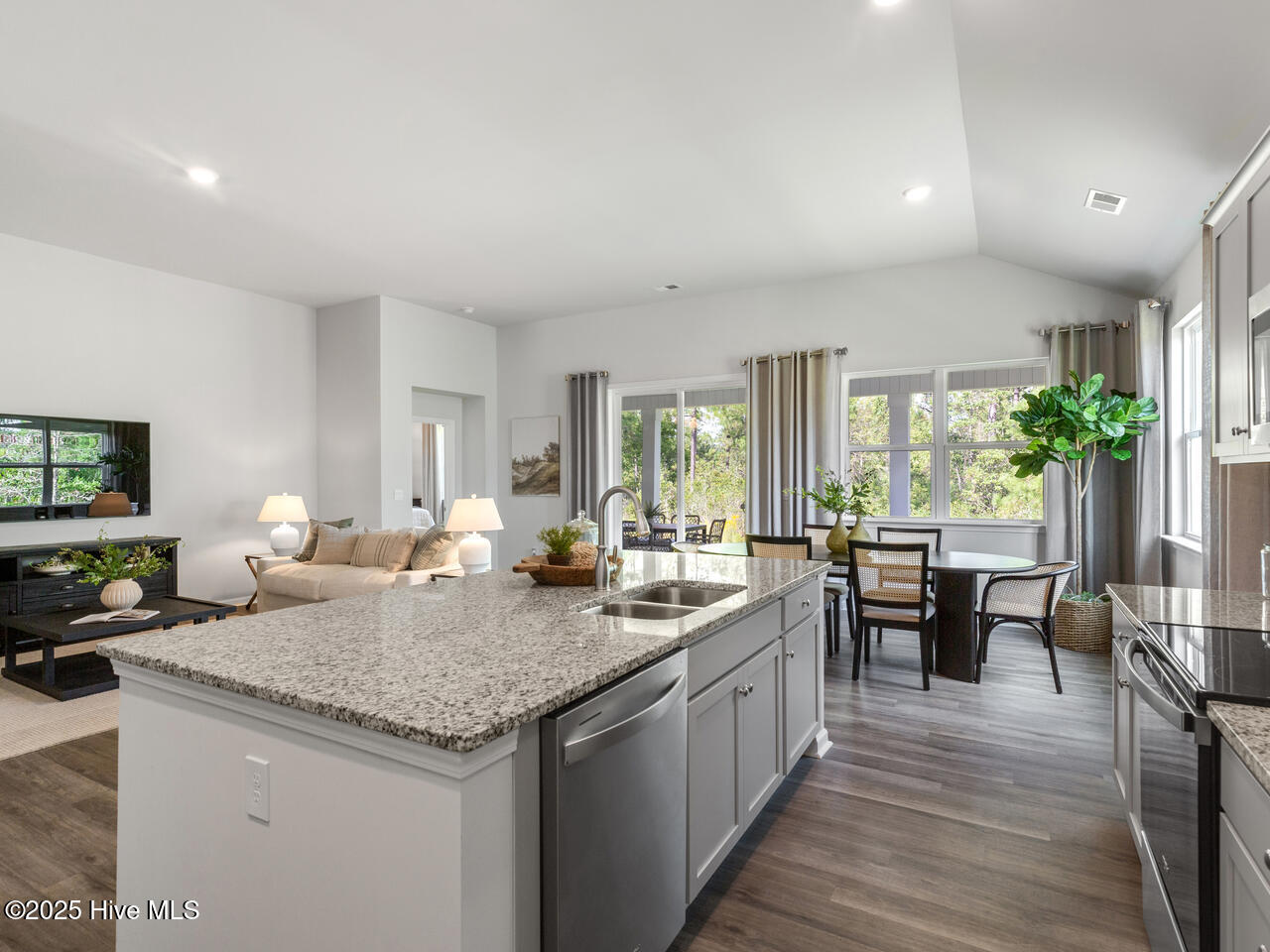 573 Ridge Road Northeast, Unit LOT 116 Leland, NC 28451 - Photo 10 of 42 2008 Willowleaf Drive Leland NC 28451 US