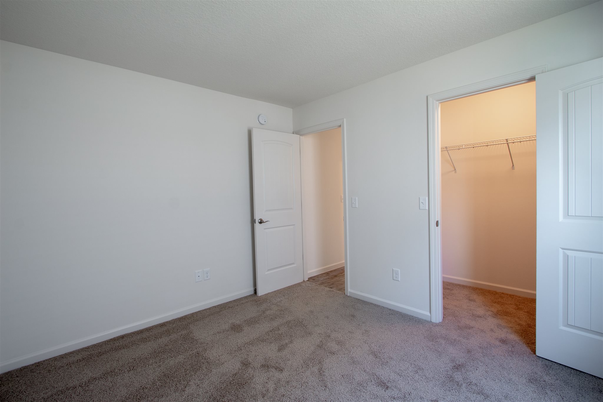 2205 Blue Spring Run Fort Wayne, IN 46808 - Photo 13 of 16 Gallery Image 13