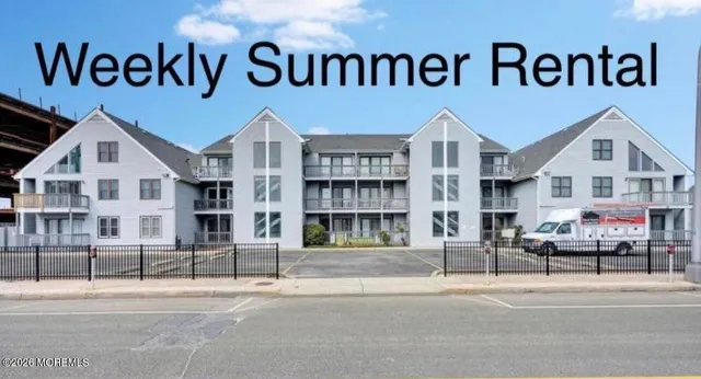 a view of a white house