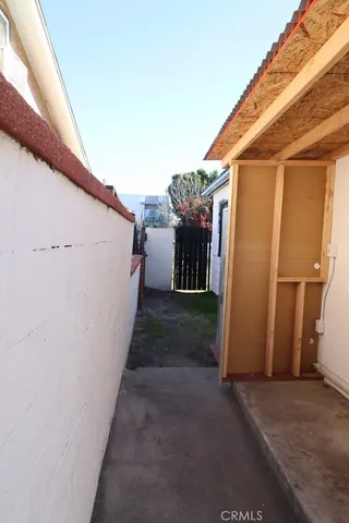 $3,995 | 5909 Vineland Avenue, North Hollywood, CA 91601