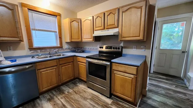 $199,000 | 69 Walter Street, Bangor, ME 04401