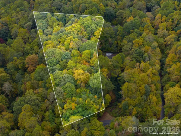 $75,000 | 104 Carriage Drive, Unit 2 & 3, Fairview, NC 28730