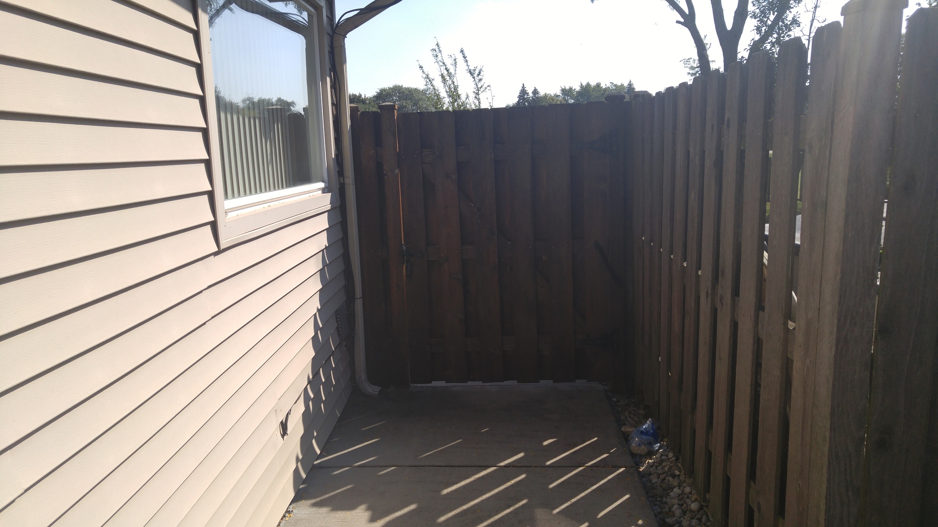 732 Longtree Drive Wheeling, IL 60090 - Photo 12 of 53