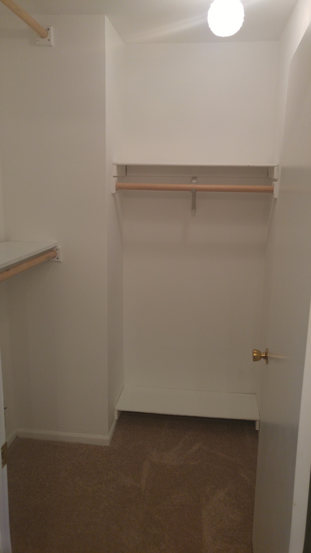 732 Longtree Drive Wheeling, IL 60090 - Photo 24 of 53