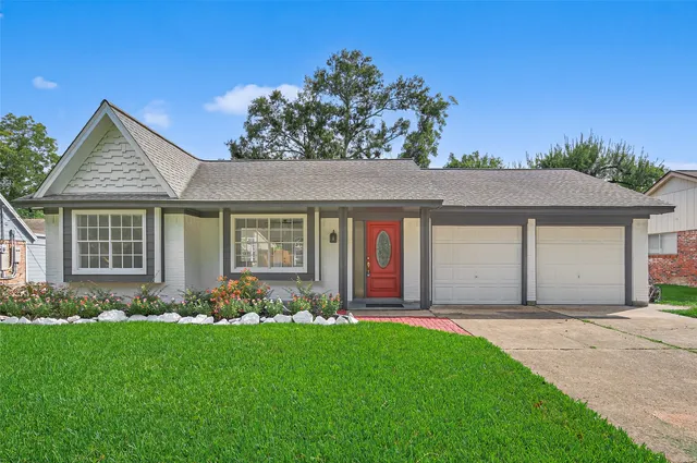 $350,000 | 9211 Blankenship Drive, Houston, TX 77080