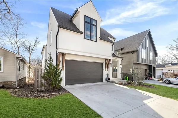 $1,150,000 | 2207 West 48th Street, Westwood, KS 66205