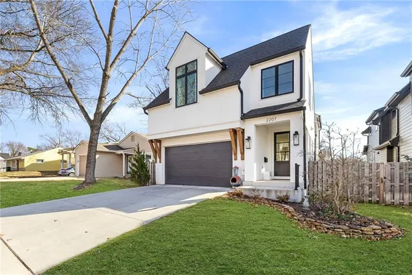 $1,150,000 | 2207 West 48th Street, Westwood, KS 66205