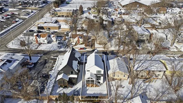 $1,150,000 | 2207 West 48th Street, Westwood, KS 66205