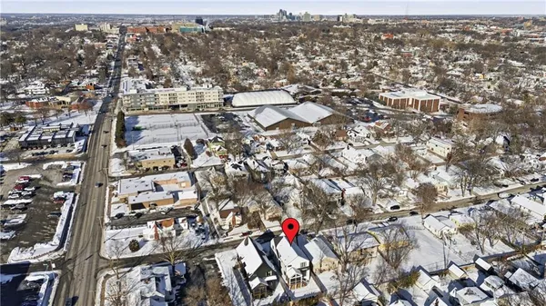 $1,150,000 | 2207 West 48th Street, Westwood, KS 66205