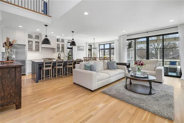 $1,150,000 | 2207 West 48th Street, Westwood, KS 66205