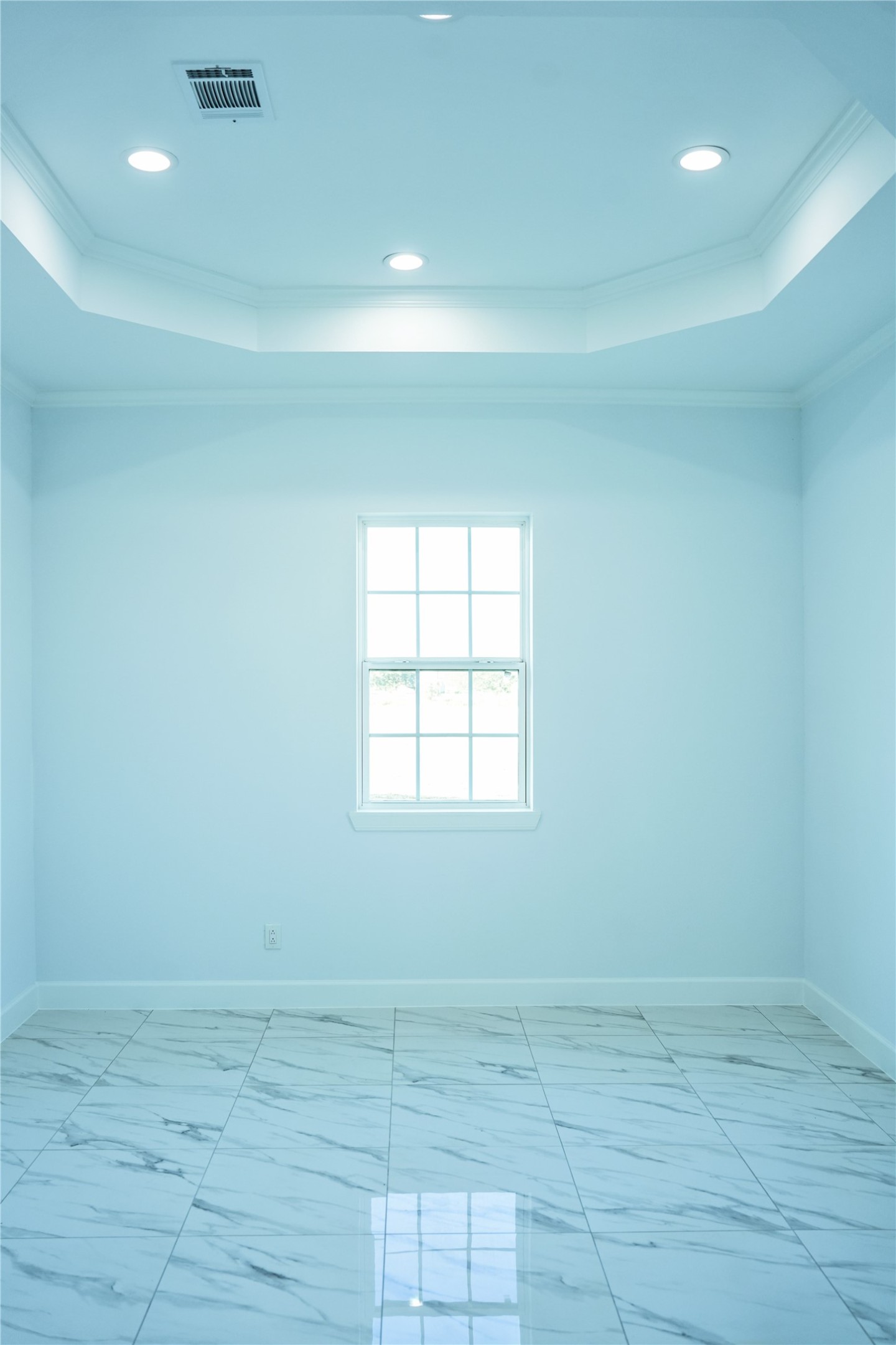 9435A Oberrender Road Needville, TX 77461 - Photo 18 of 36 a view of an empty room and window