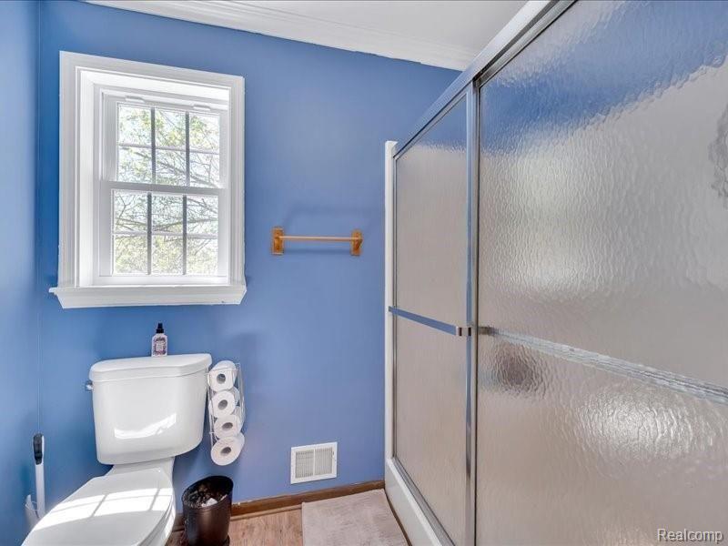 1853 Mitchell Lake Road Attica, MI 48412 - Photo 20 of 40 Master Bathroom has Large Walk in Closet