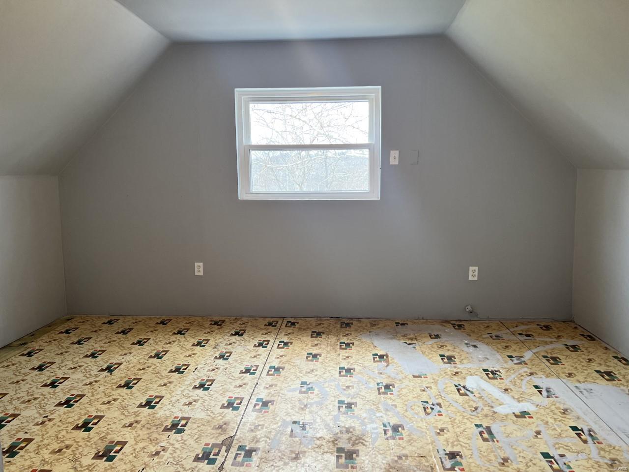 5131 Ringer Road St. Louis, MO 63129 - Photo 23 of 80 Gallery Image 23