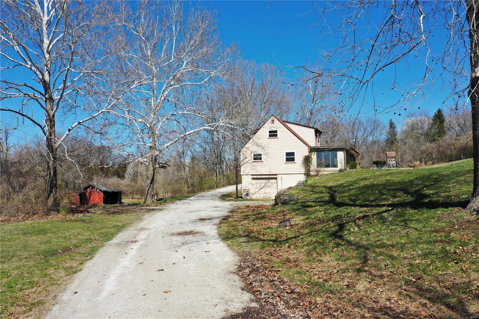5131 Ringer Road St. Louis, MO 63129 - Photo 34 of 80 Gallery Image 34