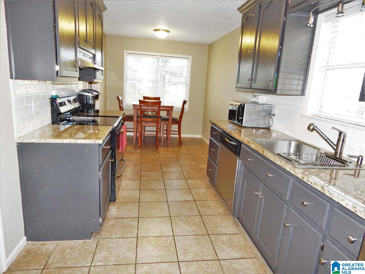 5014 Sunset Circle Pinson, AL 35126 - Photo 10 of 26