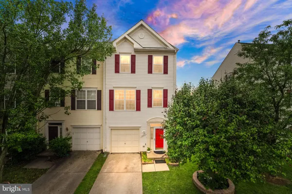 $3,100 | 21071 Mossy Glen Terrace, Ashburn, VA 20147