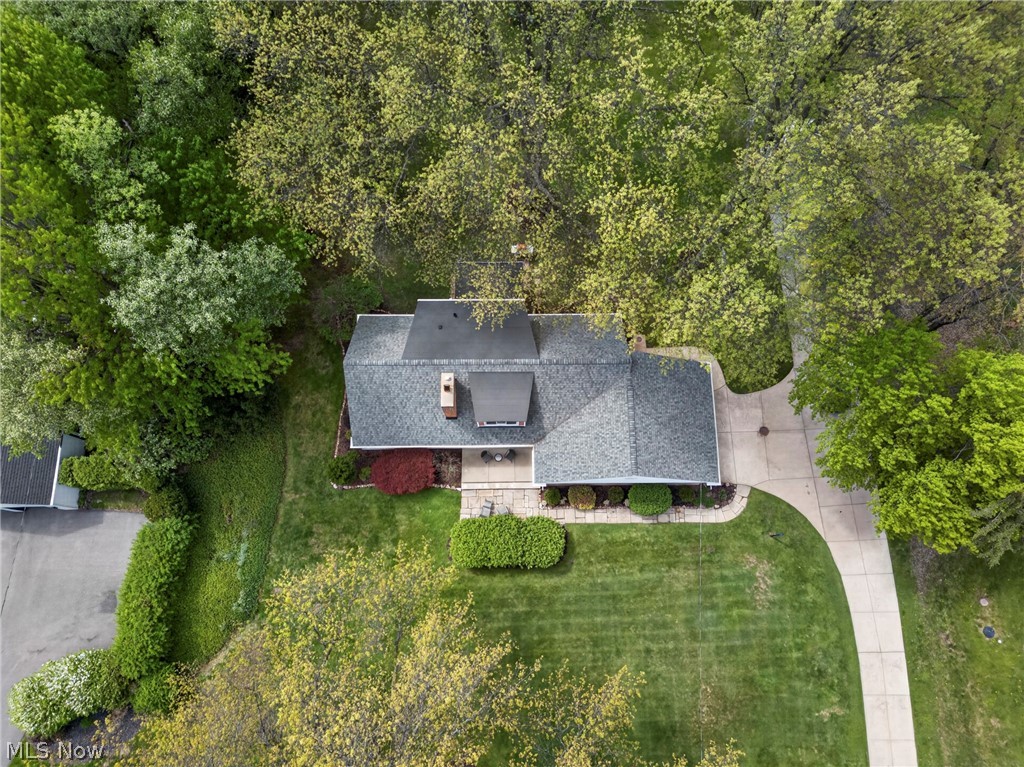 2426 Lander Road Pepper Pike, OH 44124 - Photo 32 of 38
