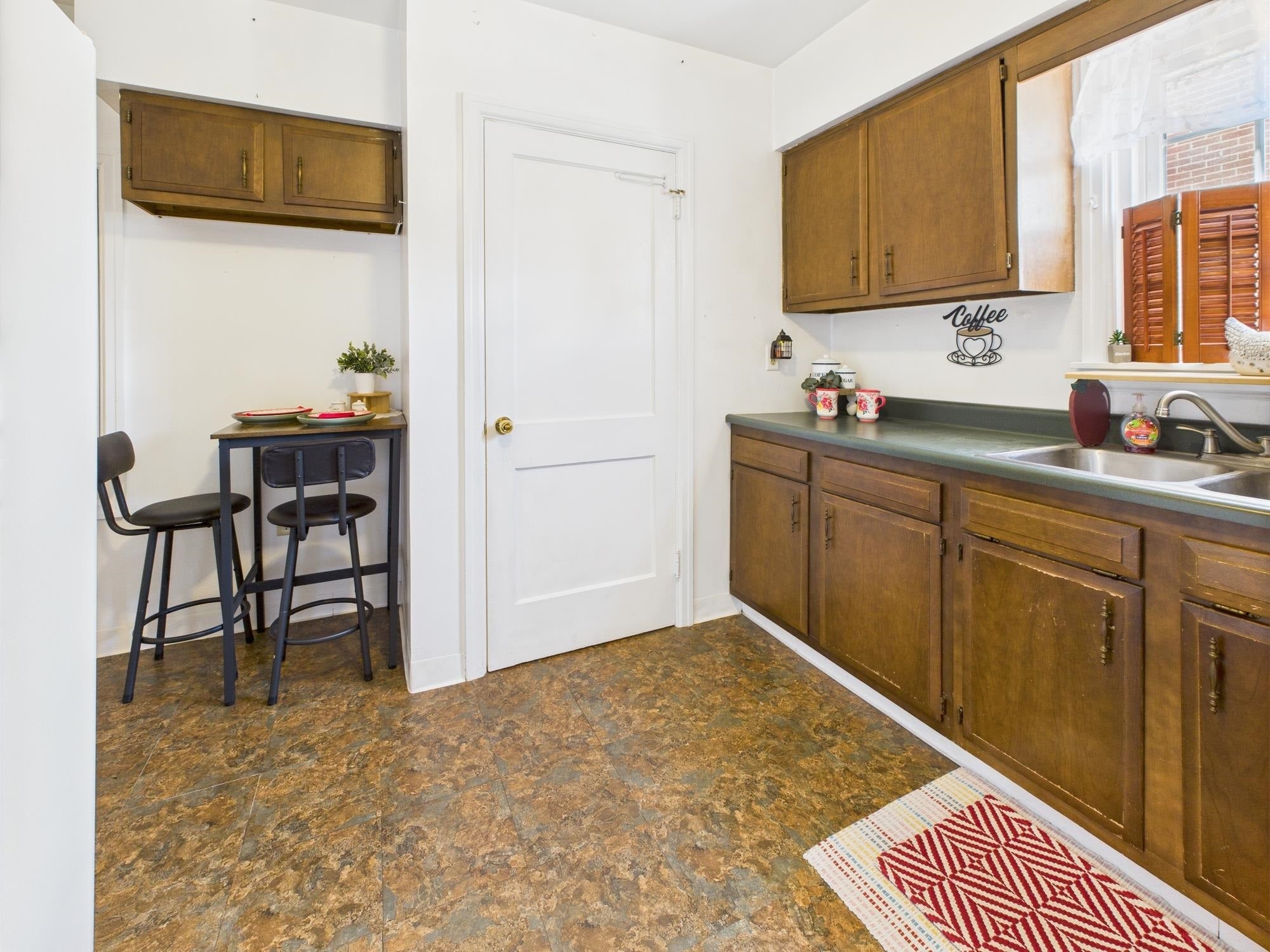 4218 Auburn Road Huntington, WV 25704 - Photo 9 of 29 Gallery Image 9
