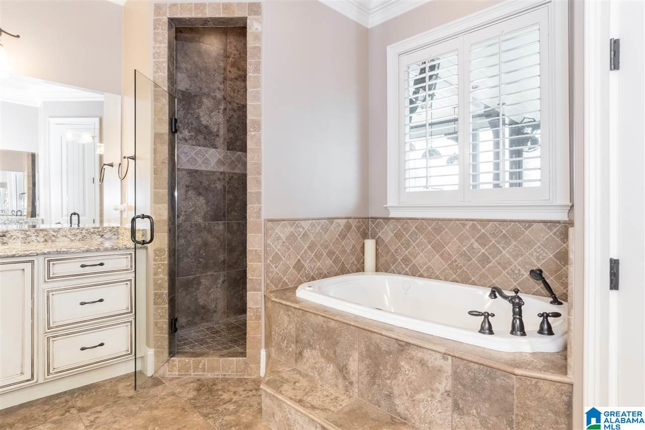 2419 Glasscott Point Birmingham, AL 35226 - Photo 29 of 50