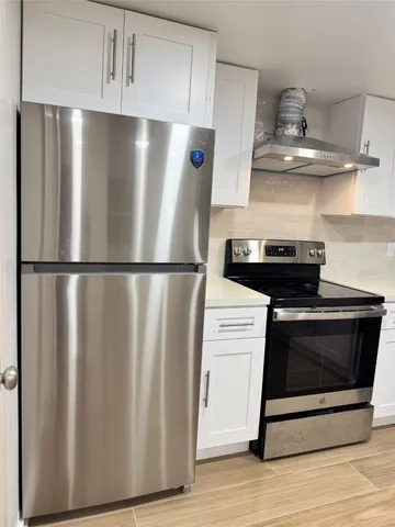 $2,100 | 10002 Knoboak Drive, Unit 43, Houston, TX 77080