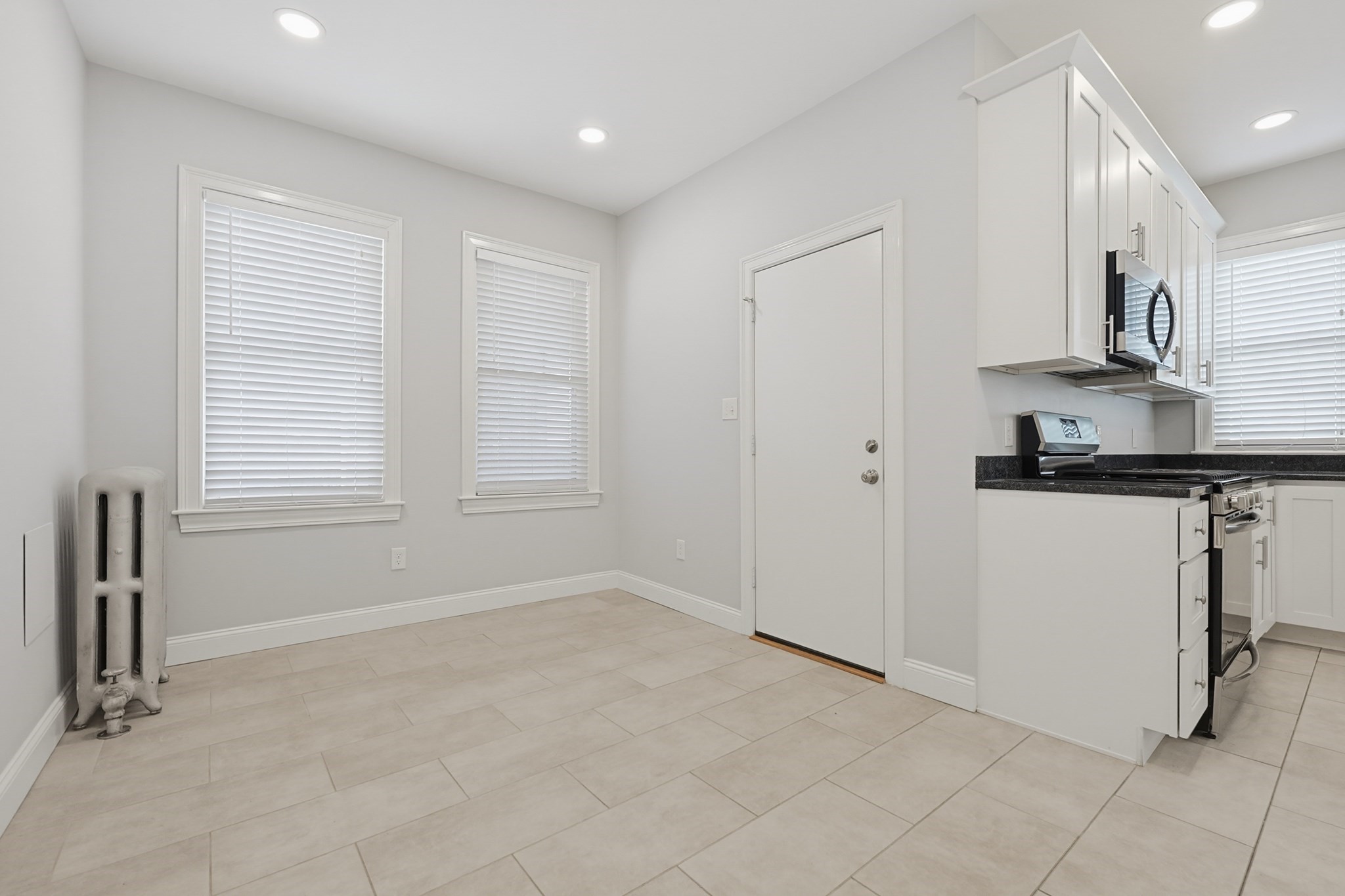 91 Verndale Street Brookline, MA 02446 - Photo 10 of 41 Gallery Image 10