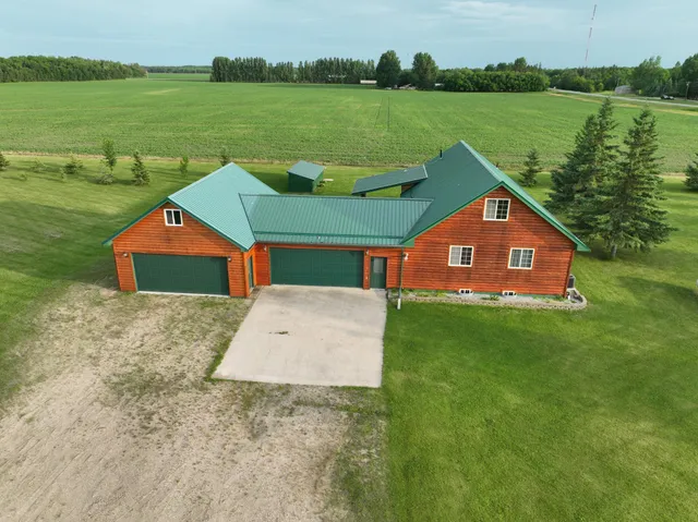 $360,000 | 17886 Highway 89, Wannaska, MN 56761
