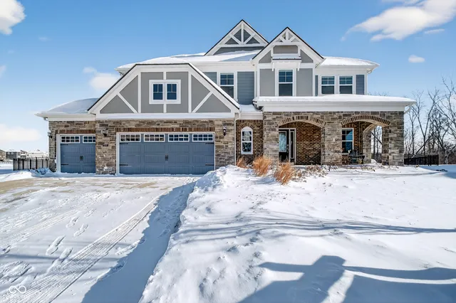 $675,000 | 15618 Temple Wood Circle, Fishers, IN 46037