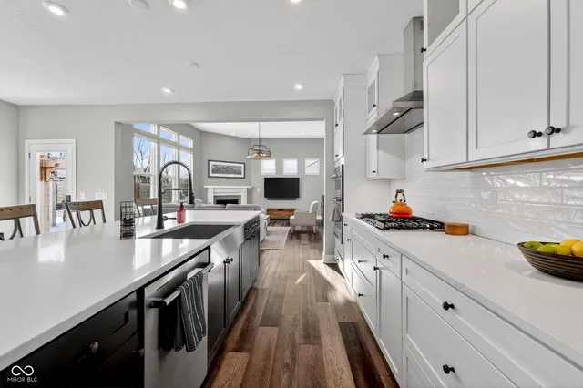 $675,000 | 15618 Temple Wood Circle, Fishers, IN 46037