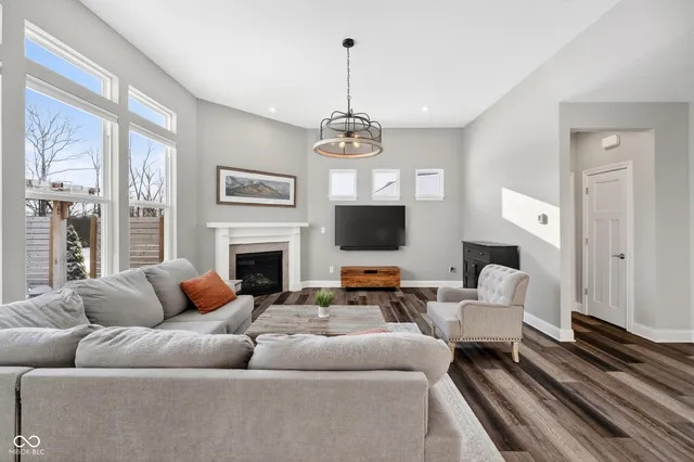 $675,000 | 15618 Temple Wood Circle, Fishers, IN 46037