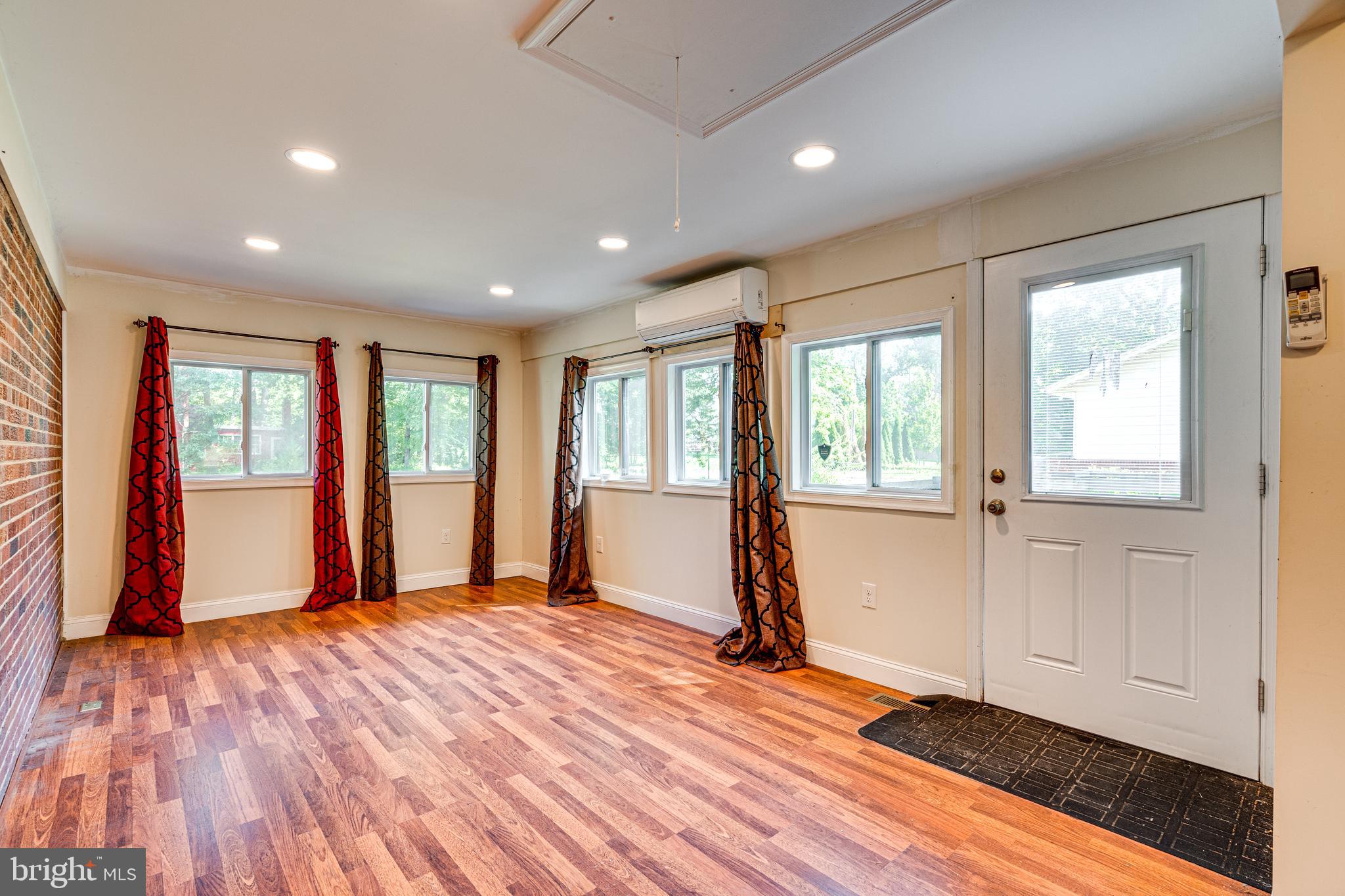 7109 Larrlyn Drive Springfield, VA 22151 - Photo 12 of 30