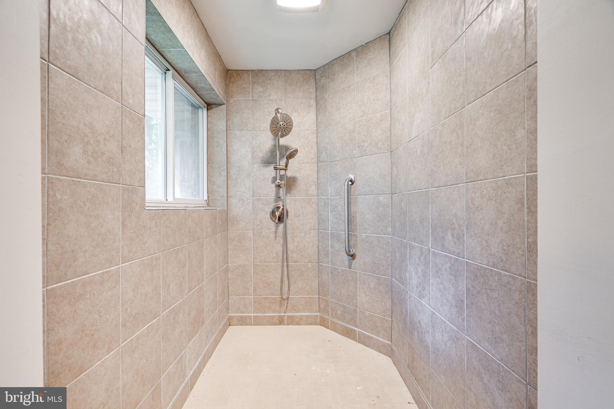 7109 Larrlyn Drive Springfield, VA 22151 - Photo 17 of 30