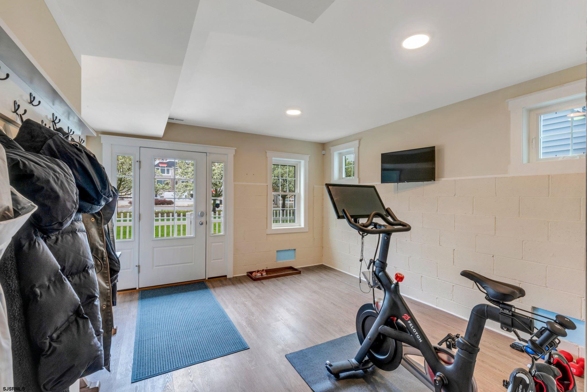 818 Park Ridge Road, Unit 2 Ocean City, NJ 08226 - Photo 4 of 25 Gallery Image 4