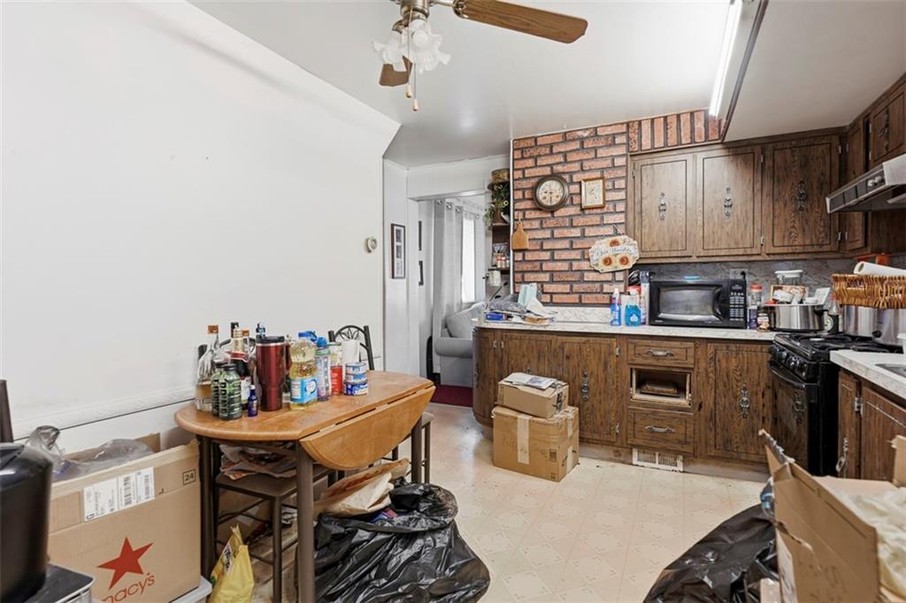 1149 9th Street McKees Rocks, PA 15136 - Photo 9 of 22