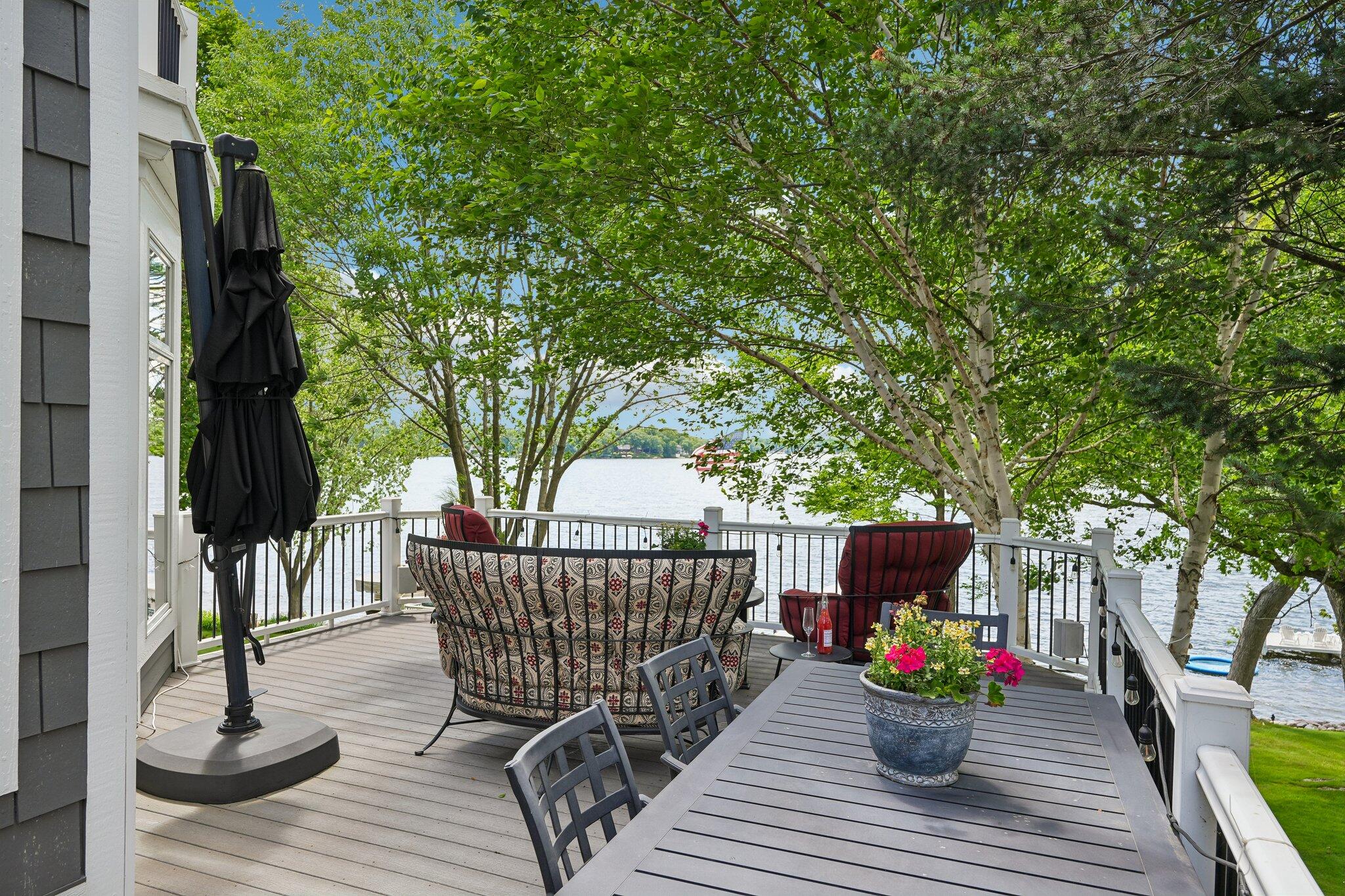W343N6293 South Bayview Road Oconomowoc, WI 53066 - Photo 46 of 104 All patio furniture is included!