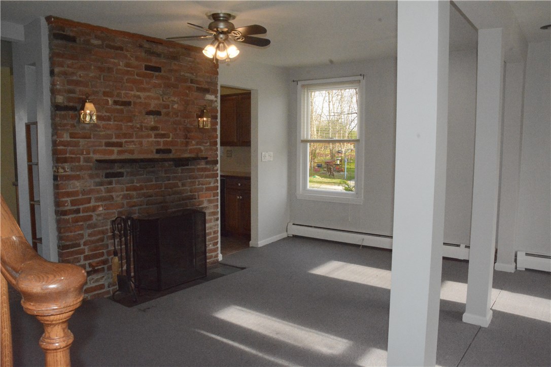 1785 West Main Road Middletown, RI 02842 - Photo 5 of 17