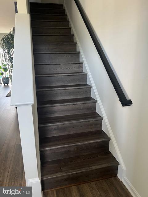 9800 Ruby Lockhart Boulevard Bowie, MD 20721 - Photo 13 of 19 Lower Level Steps to Main Level