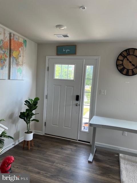 9800 Ruby Lockhart Boulevard Bowie, MD 20721 - Photo 3 of 19 Lower Level Foyer Pic 2