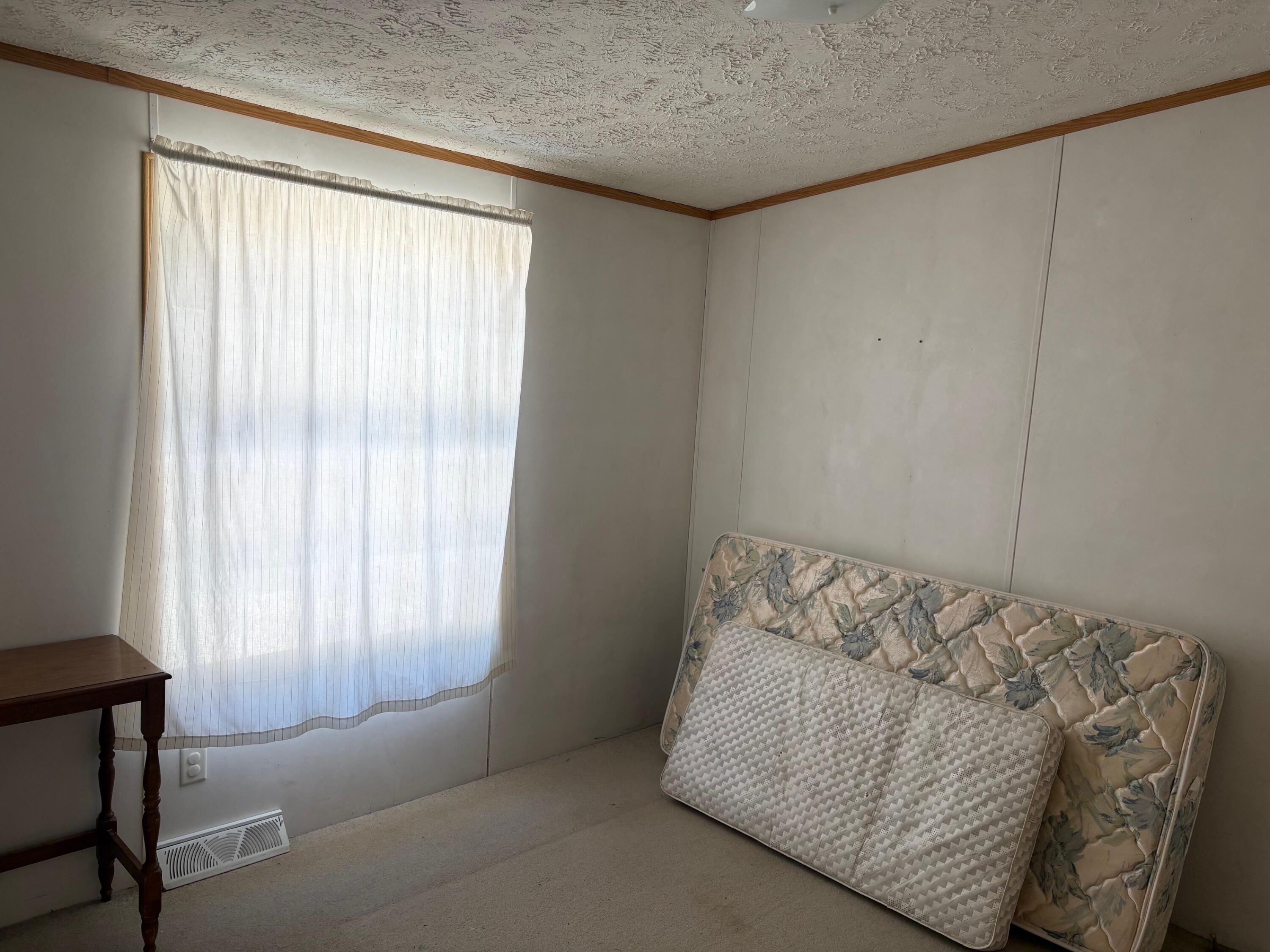 12355 9 Mile Road Kaleva, MI 49645 - Photo 14 of 58 IMG_8098