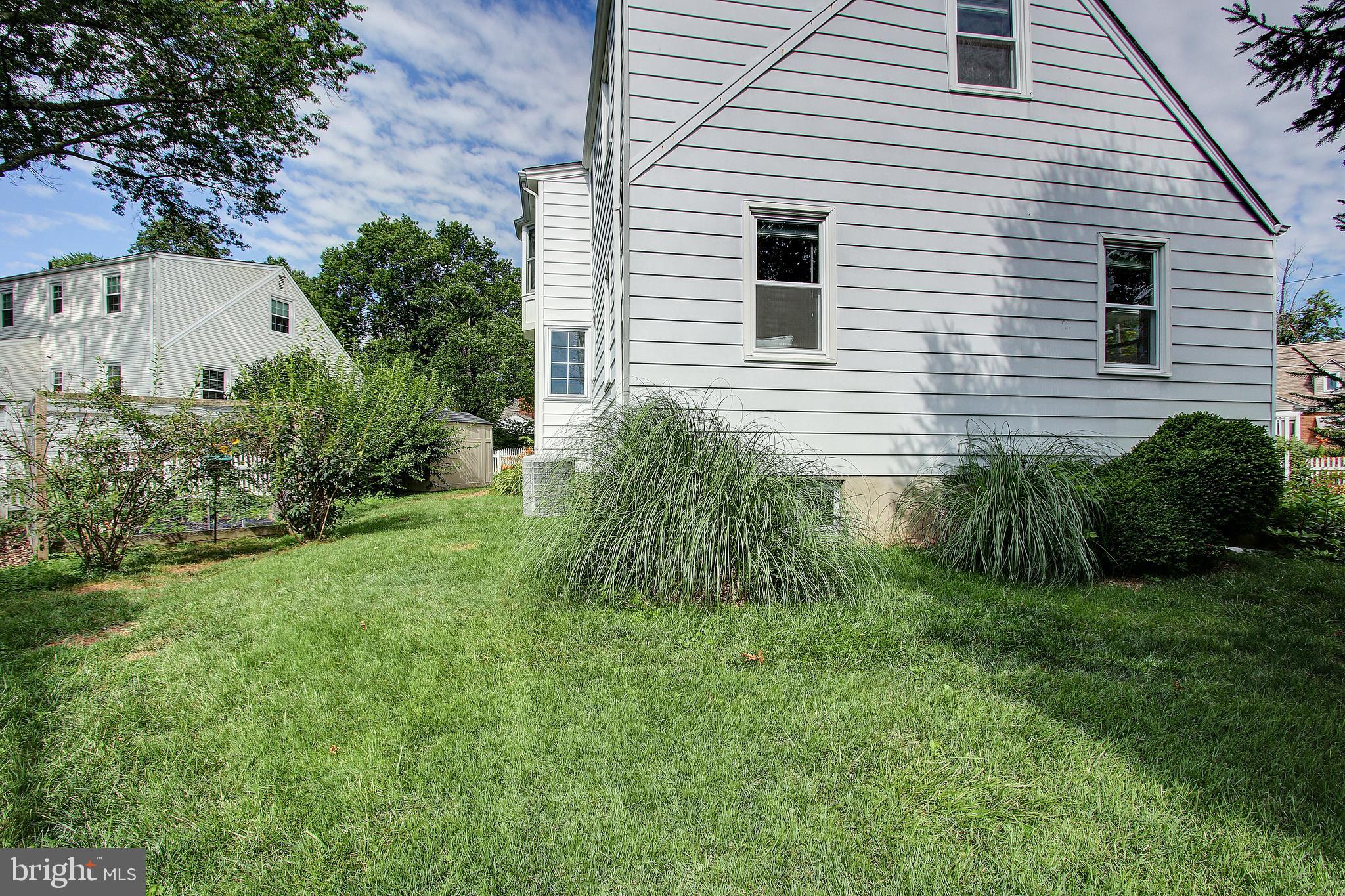 10133 Greenock Road Silver Spring, MD 20901 - Photo 40 of 41 Wonderful yard