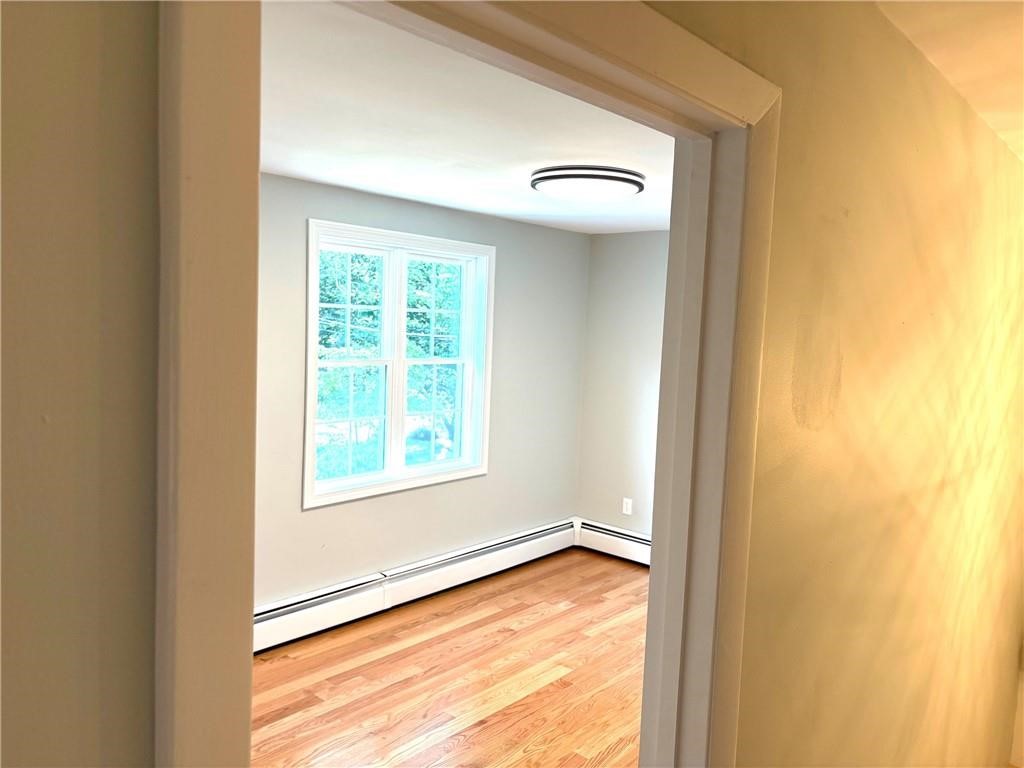 7 Simmons Road Barrington, RI 02806 - Photo 21 of 28