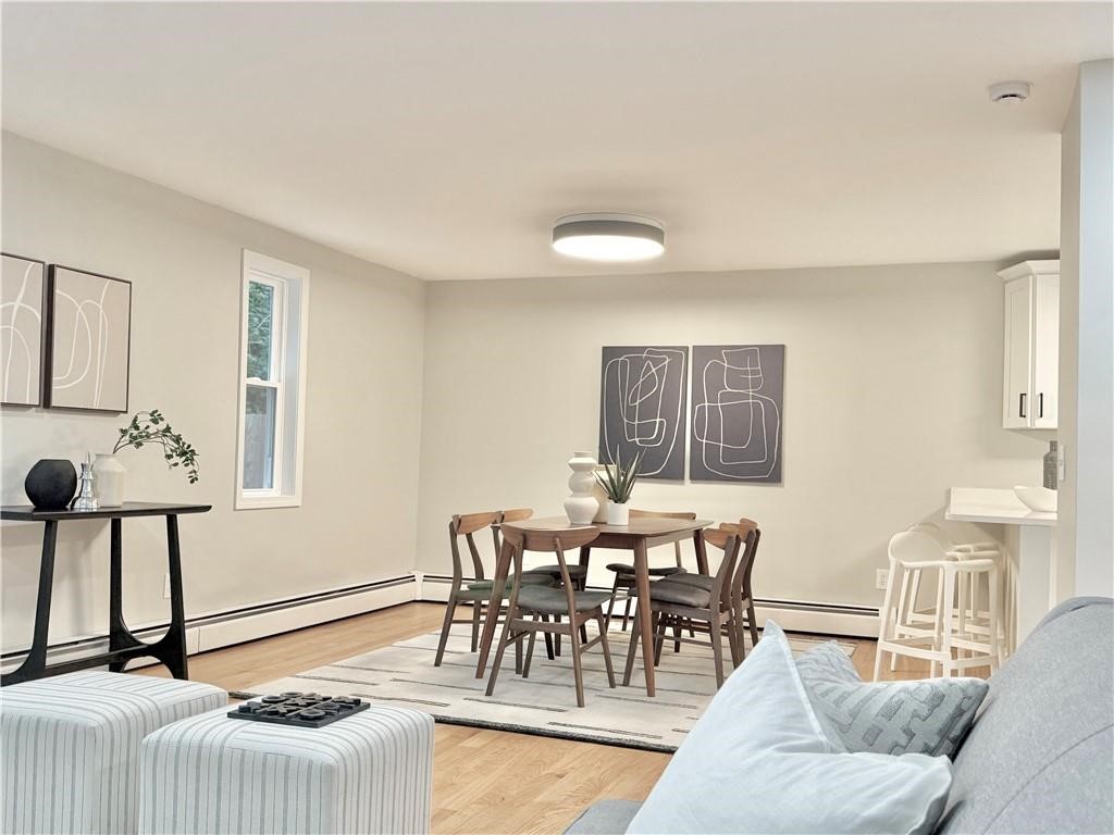 7 Simmons Road Barrington, RI 02806 - Photo 3 of 28