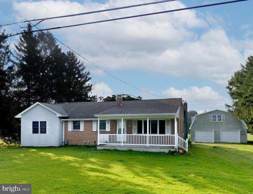 21 Simontown Road Pemberton, NJ 08068 - Photo 1 of 3