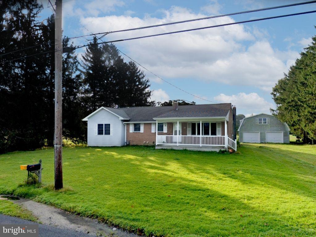 21 Simontown Road Pemberton, NJ 08068 - Photo 3 of 3