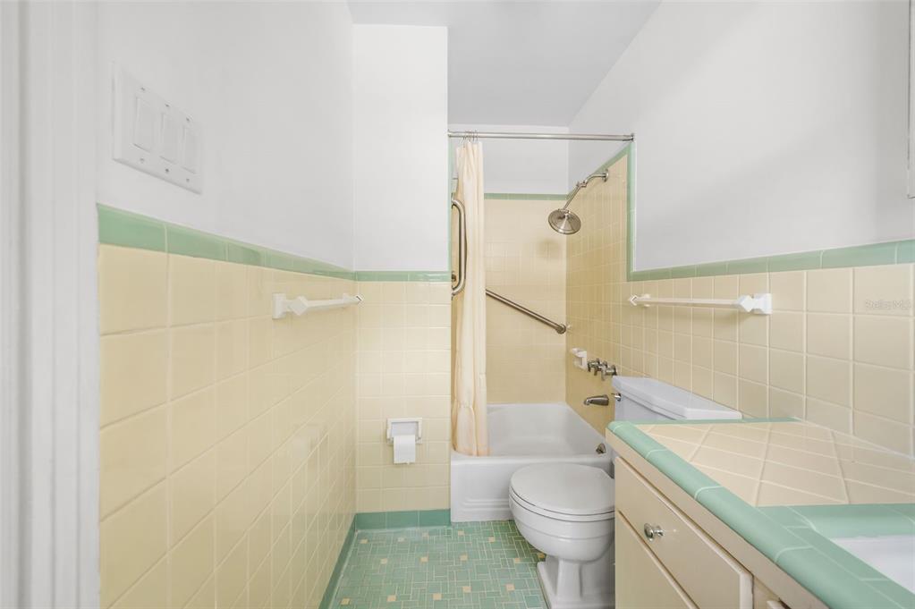 3716 Southwest 6th Place Gainesville, FL 32607 - Photo 20 of 40