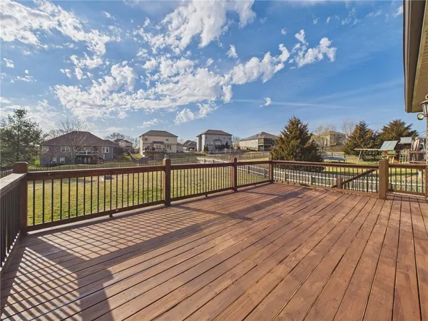 $470,000 | 1230 Hillmann Lane, Warrensburg, MO 64093