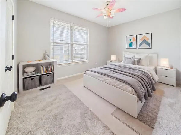 $470,000 | 1230 Hillmann Lane, Warrensburg, MO 64093