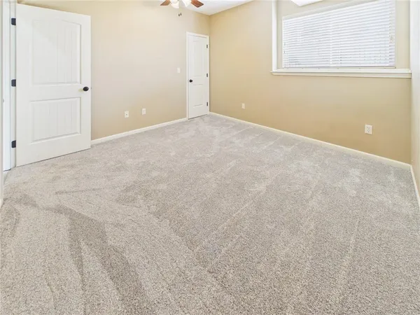 $470,000 | 1230 Hillmann Lane, Warrensburg, MO 64093