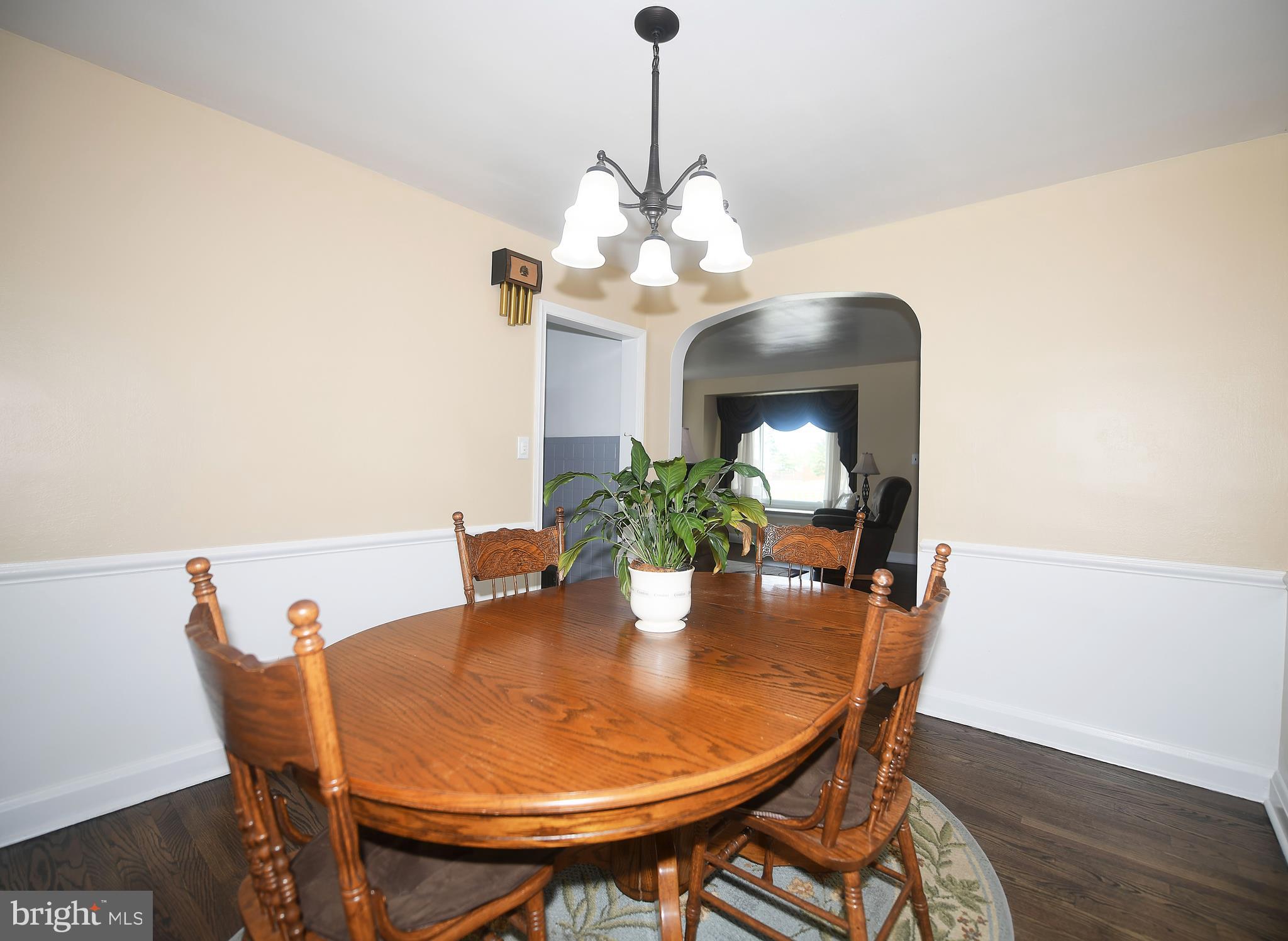 4226 East Joppa Road Baltimore, MD 21236 - Photo 8 of 38