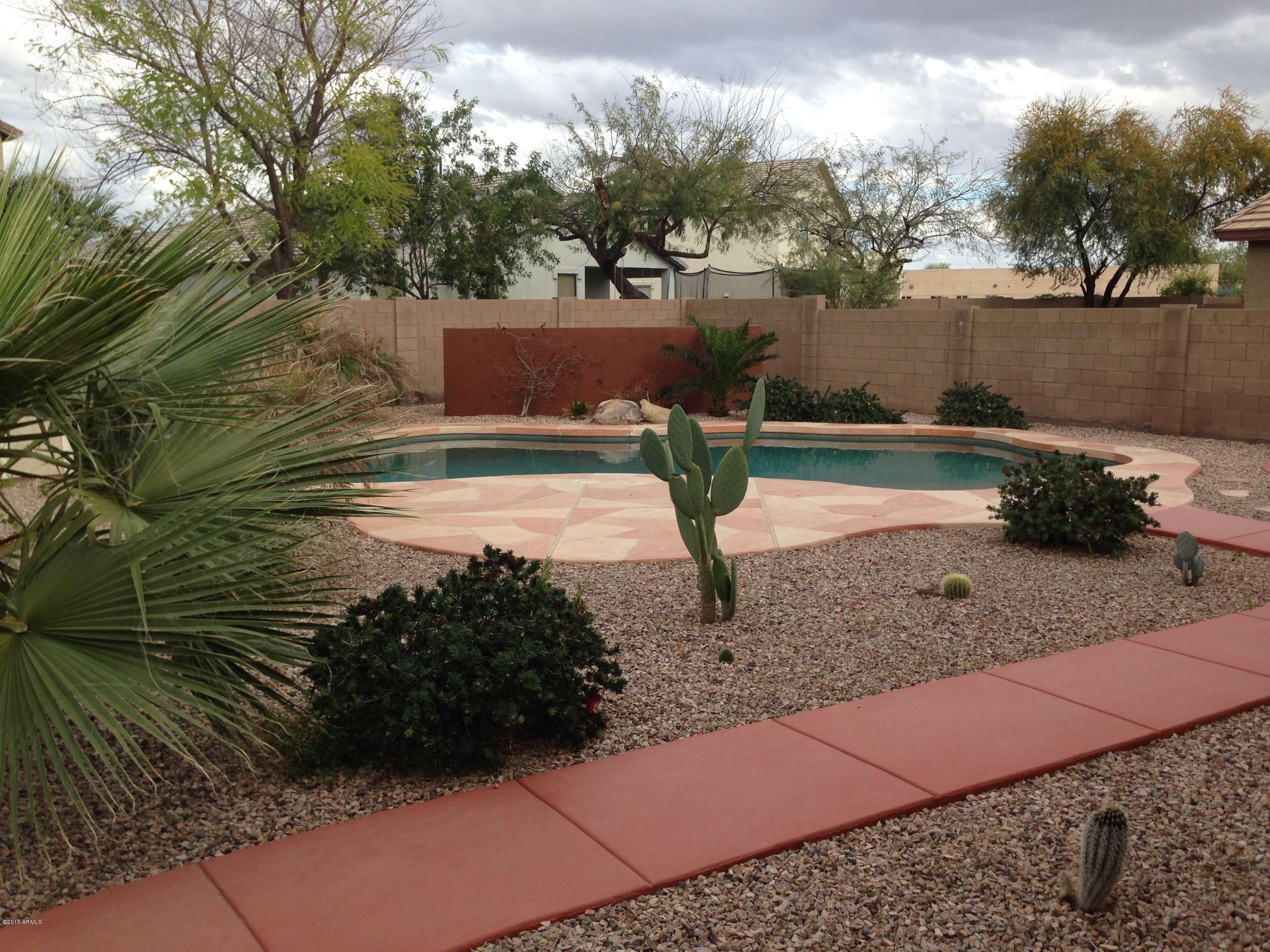 4341 South Splendor Place Gilbert, AZ 85297 - Photo 6 of 36 2015-03-01 15