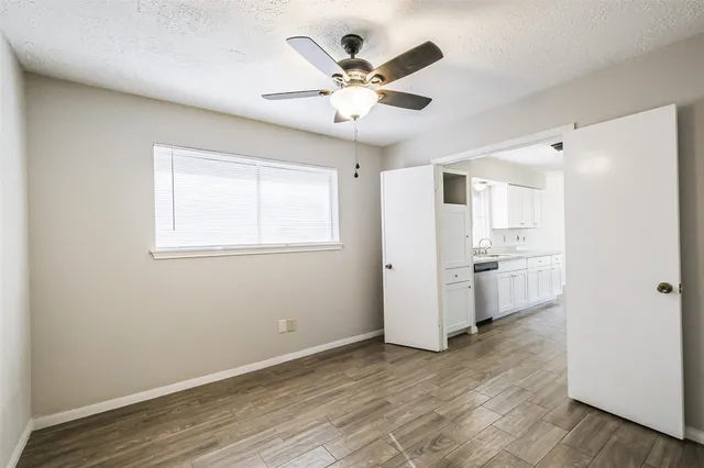 $2,200 | 21330 Park Run Drive, Katy, TX 77450